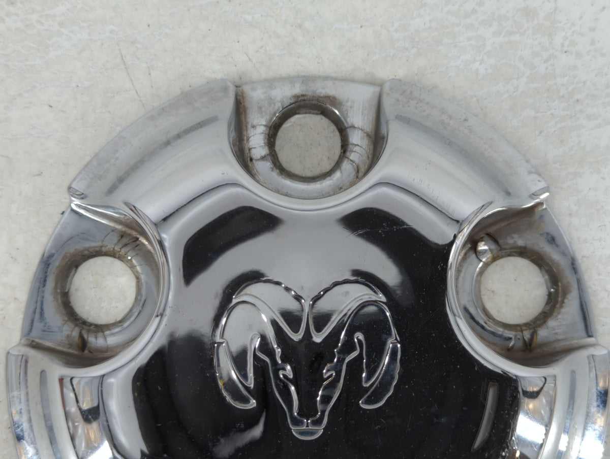 2012 Dodge Ram 1500 Center Cap Oem - Oemusedautoparts1.com