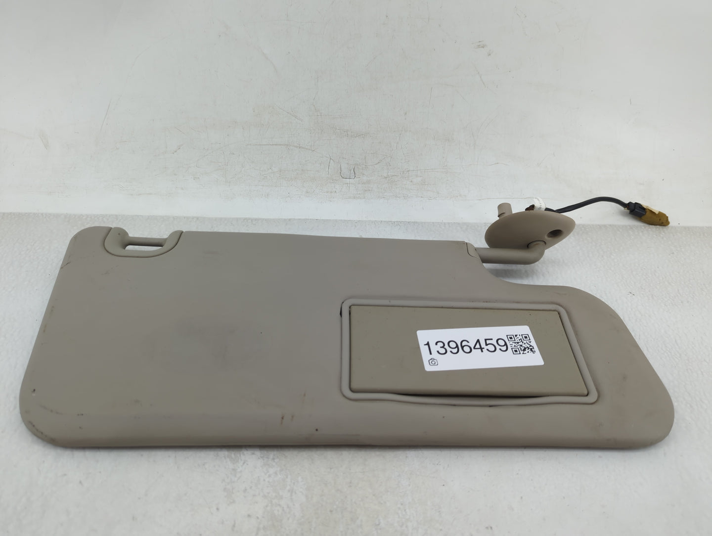 2009 Dodge Ram 2500 Sun Visor Shade Replacement Passenger Right Mirror Fits Fits 2011 2012 OEM Used Auto Parts - Oemusedauto