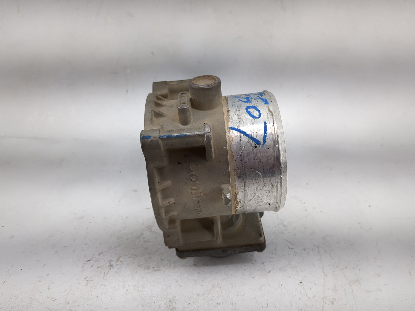 2010 Dodge Ram 2500 Throttle Body P/N:49765239 1122142961 Fits Fits 2011 2012 2013 2014 2015 2016 2017 2018 2019 2020 2021 2