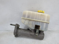 Dodge Ram 2500 Brake Master Cylinder 1492518 - Oemusedautoparts1.com