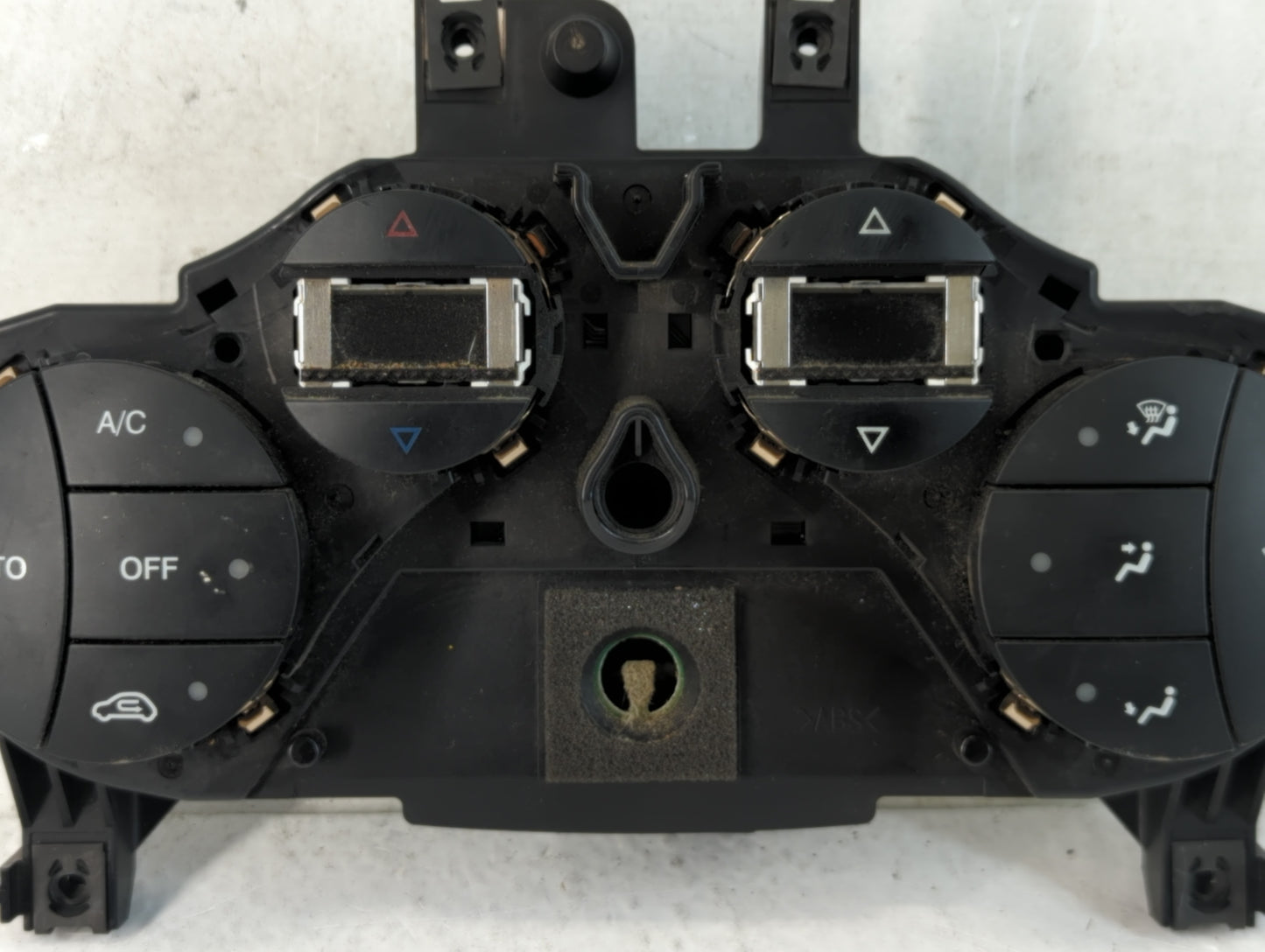 2012-2017 Fiat 500 Climate Control Module Temperature AC/Heater Replacement P/N:MX237000-3486 13231223 Fits OEM Used Auto Pa