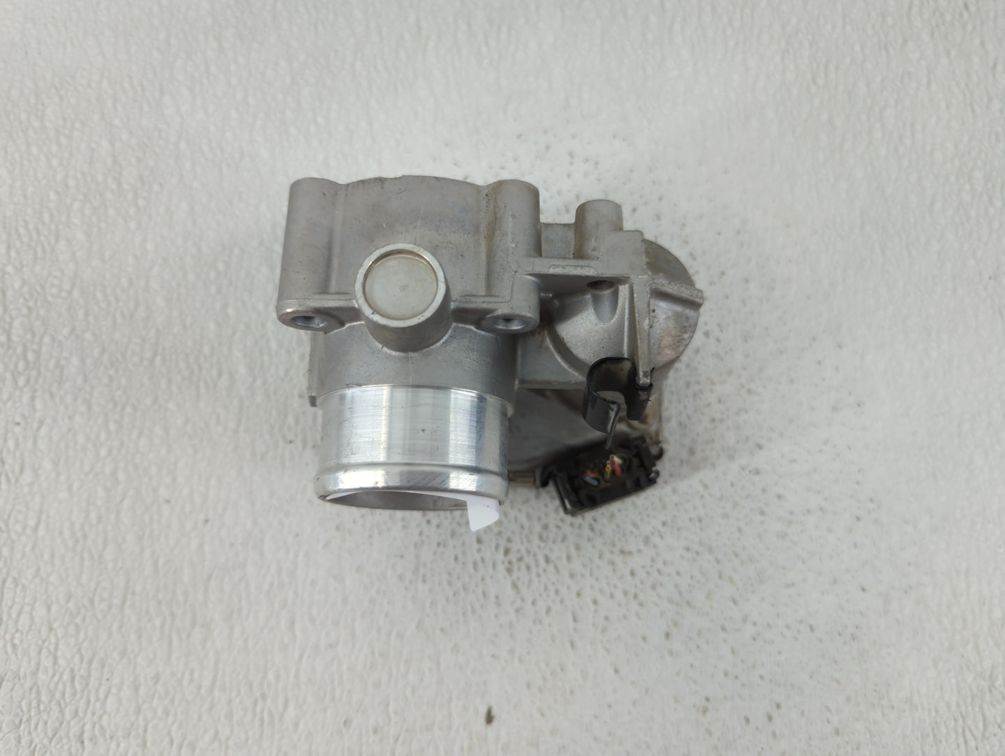 2012-2017 Fiat 500 Throttle Body P/N:0 280 750 568 Fits Fits 2012 2013 2014 2015 2016 2017 OEM Used Auto Parts - Oemusedauto