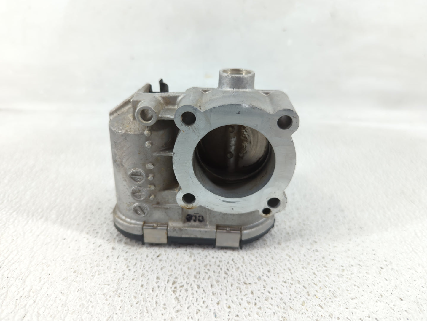 2012-2017 Fiat 500 Throttle Body P/N:0 280 750 568 Fits Fits 2012 2013 2014 2015 2016 2017 OEM Used Auto Parts - Oemusedauto