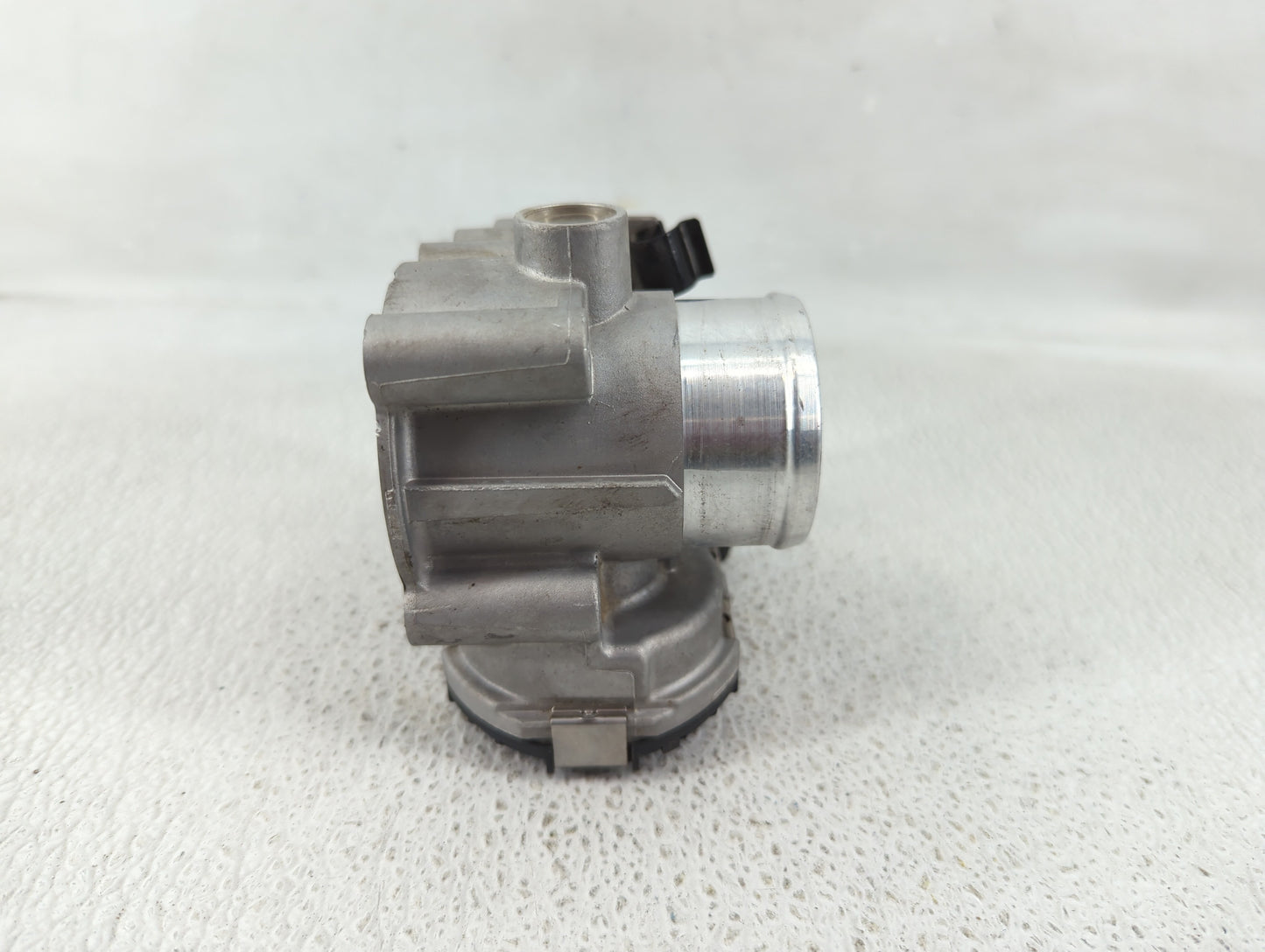 2012-2017 Fiat 500 Throttle Body P/N:0 280 750 568 Fits Fits 2012 2013 2014 2015 2016 2017 OEM Used Auto Parts - Oemusedauto