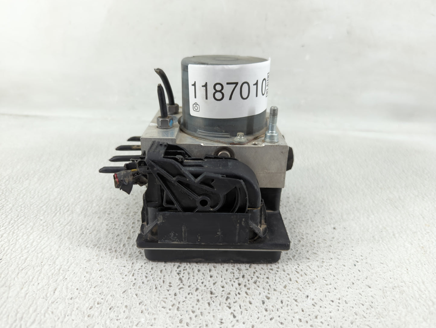 2012-2017 Fiat 500 ABS Pump Control Module Replacement P/N:68073251AG Fits Fits 2012 2013 2014 2015 2016 2017 OEM Used Auto 