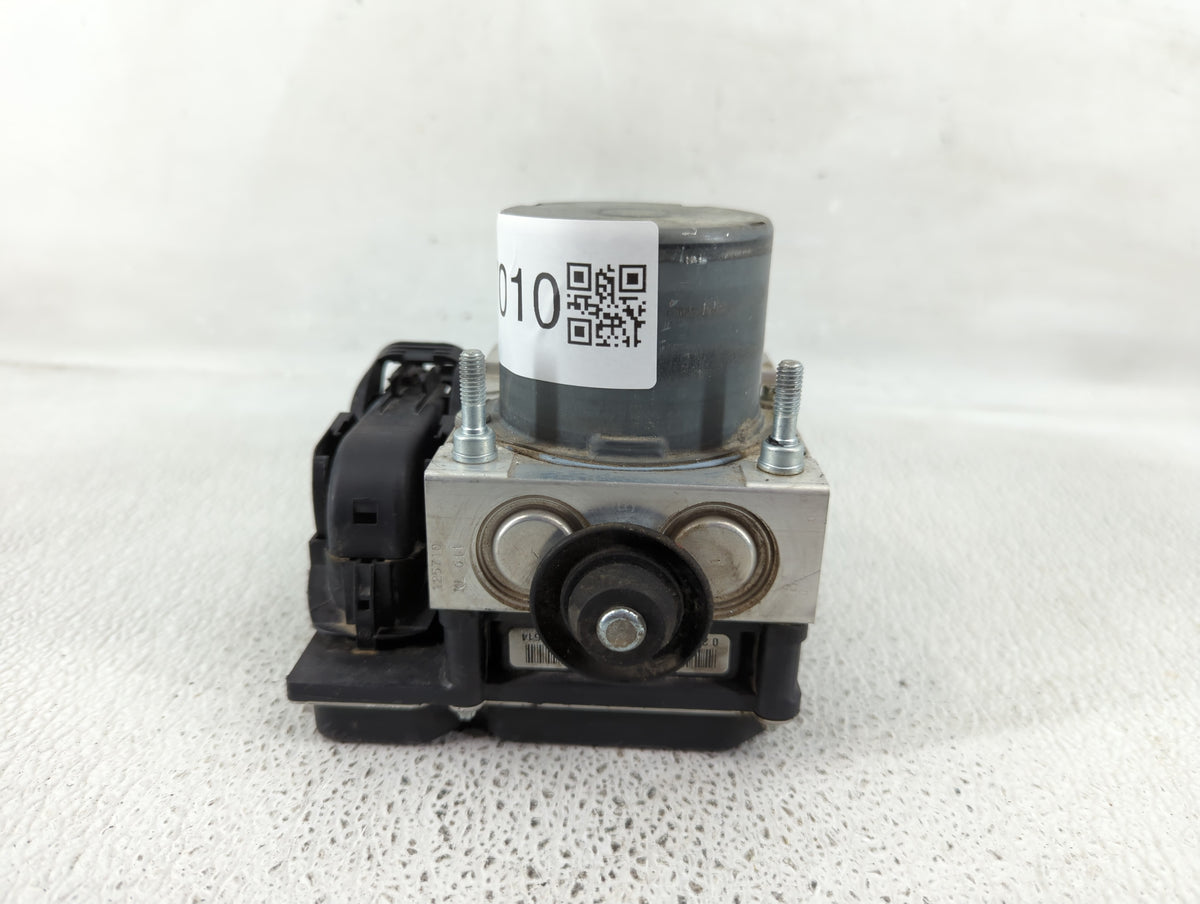 2012-2017 Fiat 500 Anti-Lock Brake ABS Pump Module Actuator OEM P/N:68073251AG Fits Fits 2012 2013 2014 2015 2016 2017 OEM U