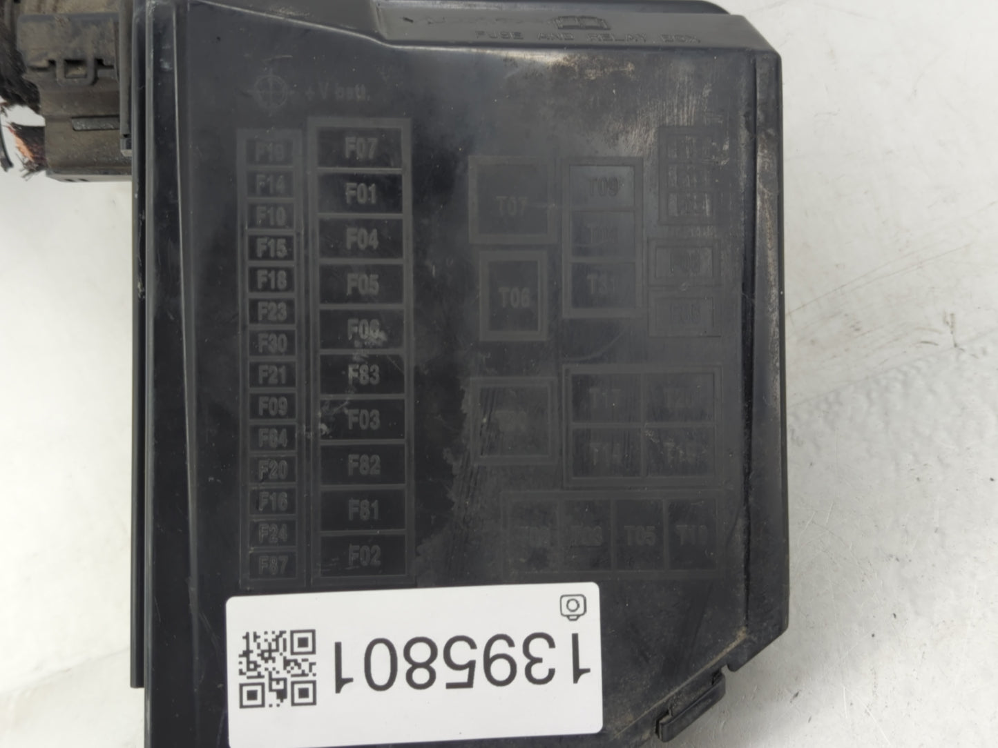 2012-2017 Fiat 500 Fusebox Fuse Box Panel Relay Module Fits Fits 2012 2013 2014 2015 2016 2017 OEM Used Auto Parts - Oemused