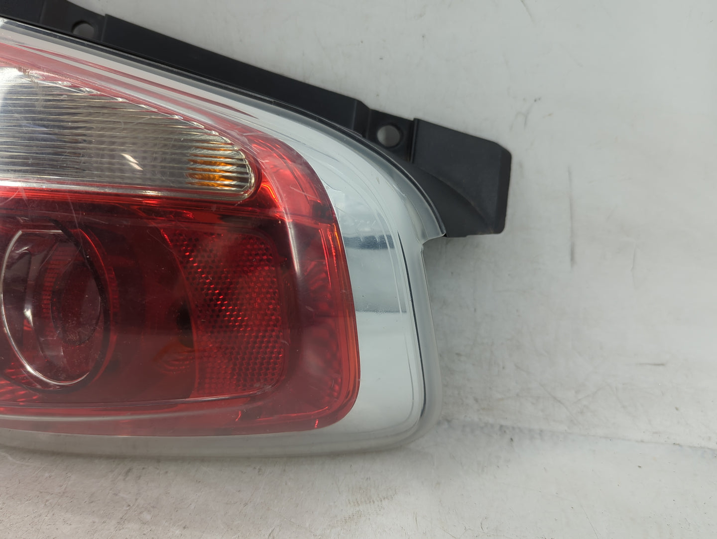 2012-2017 Fiat 500 Tail Light Assembly Passenger Right OEM P/N:05182418AF Fits Fits 2012 2013 2014 2015 2016 2017 OEM Used A