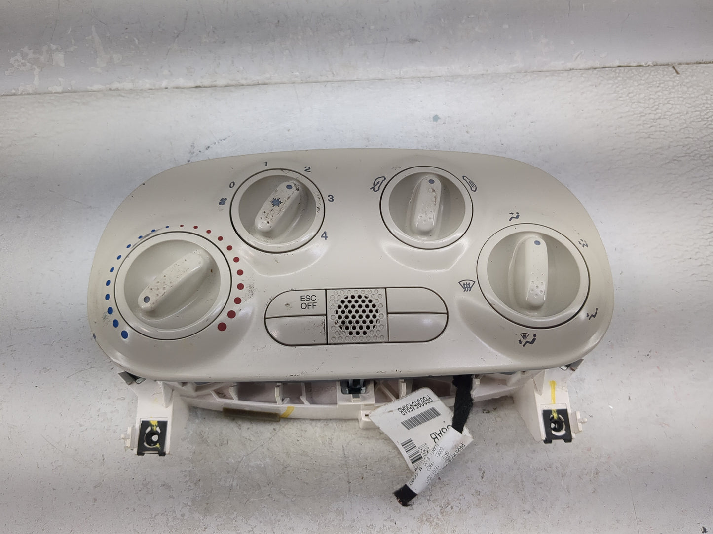 2012 Fiat 500 Climate Control Module Temperature AC/Heater Replacement P/N:P8Q085458AB Fits OEM Used Auto Parts - Oemusedaut