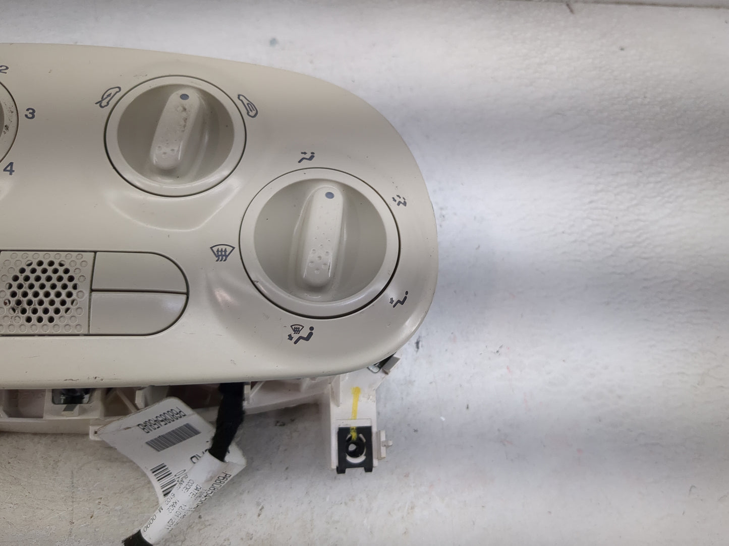 2012 Fiat 500 Climate Control Module Temperature AC/Heater Replacement P/N:P8Q085458AB Fits OEM Used Auto Parts - Oemusedaut