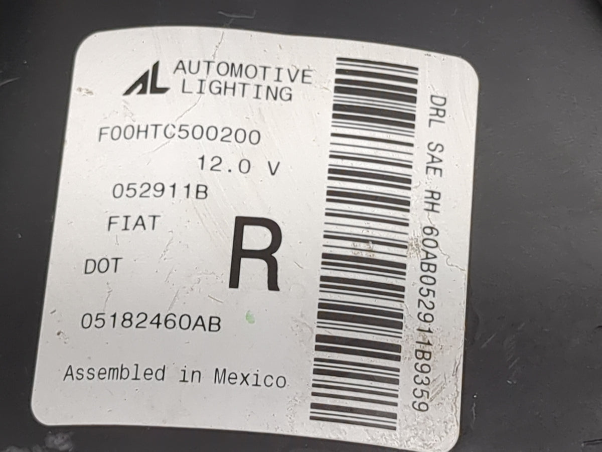 2012 Fiat 500 Passenger Right Oem Front Light Lamp Black - Oemusedautoparts1.com