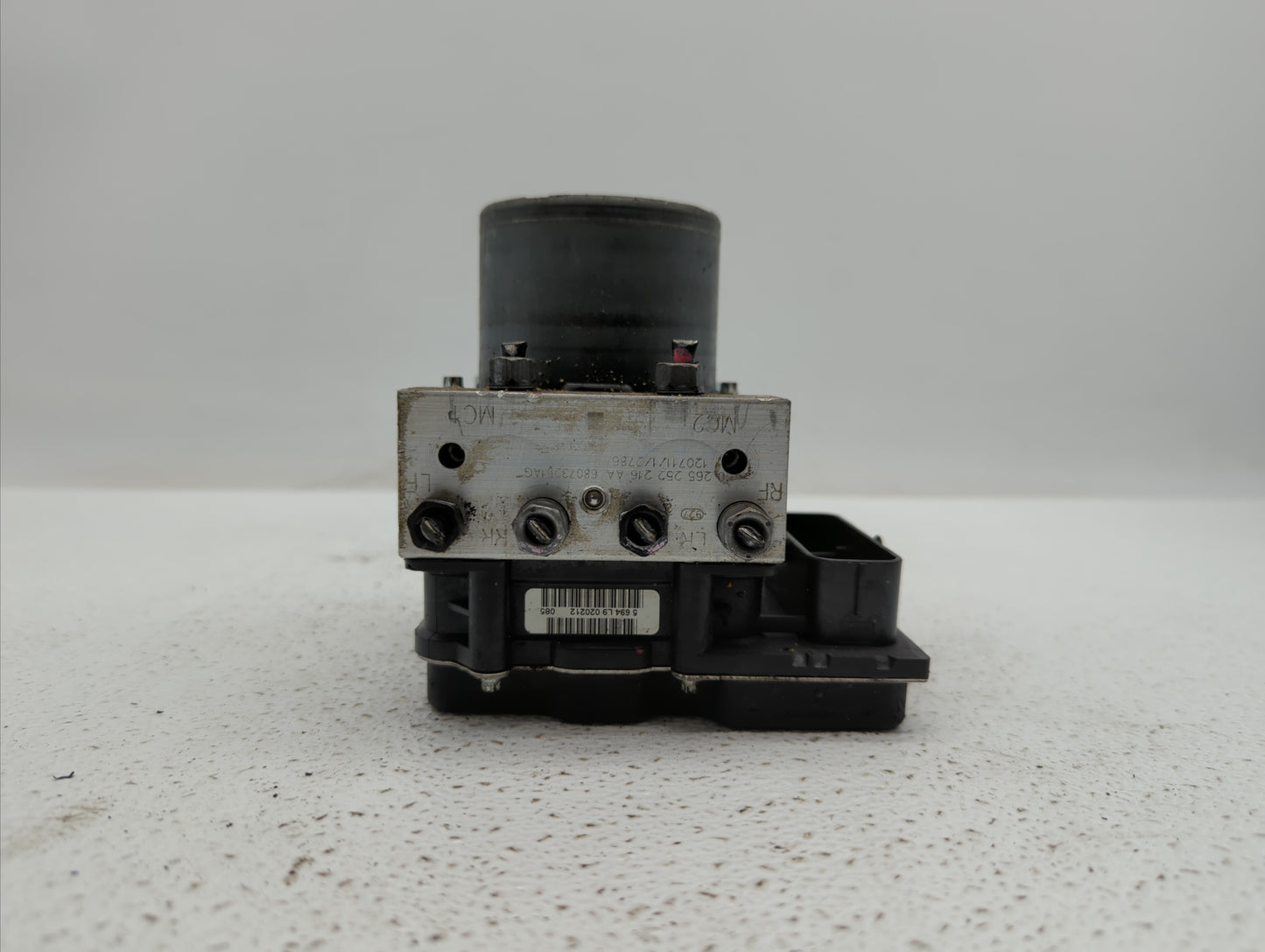 2012-2013 Fiat 500 ABS Pump Control Module Replacement P/N:68073251AH P68249079AA, 68073251AI, 68073251AG Fits Fits 2012 201