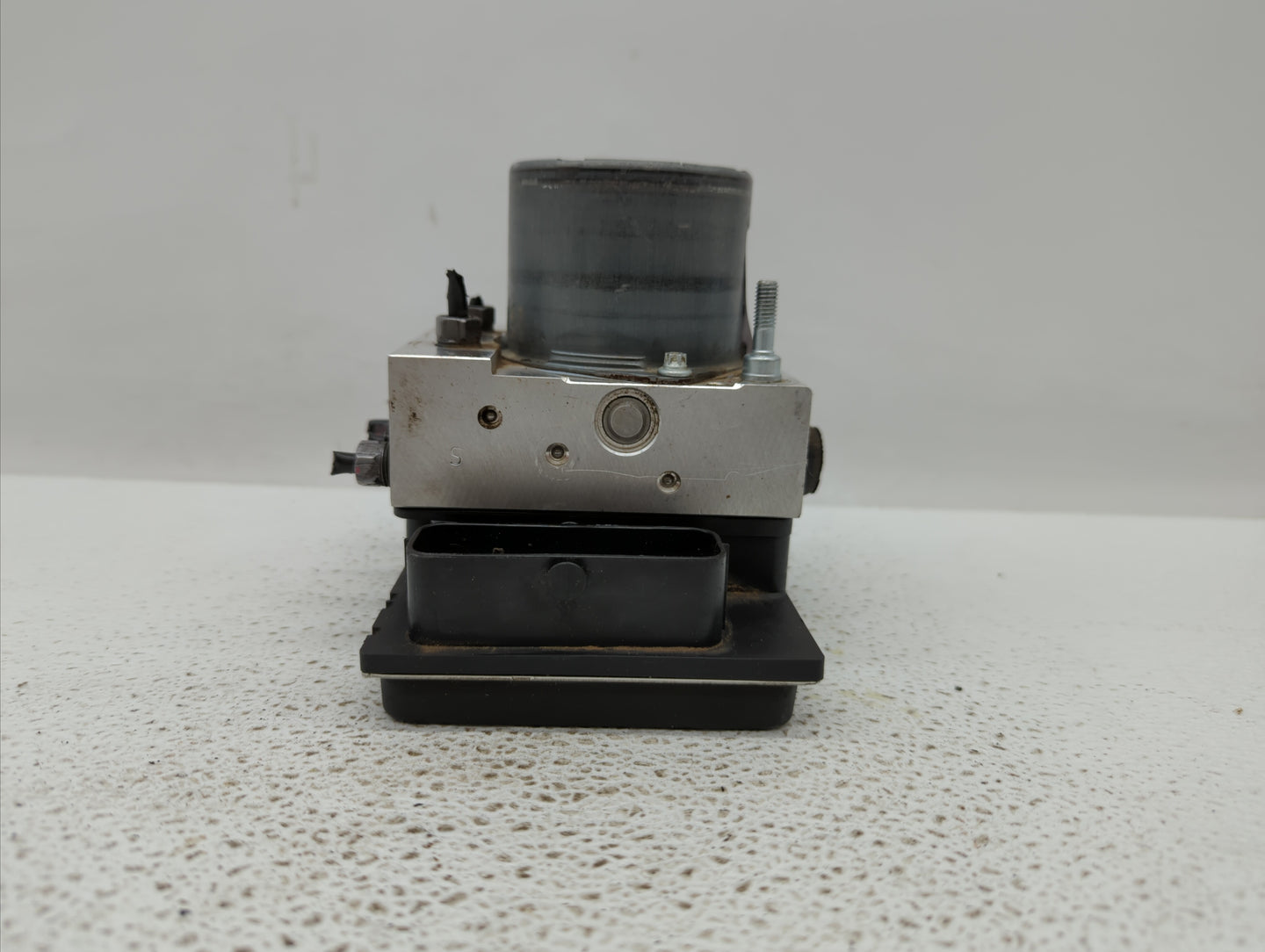 2012-2013 Fiat 500 ABS Pump Control Module Replacement P/N:68073251AH P68249079AA, 68073251AI, 68073251AG Fits Fits 2012 201