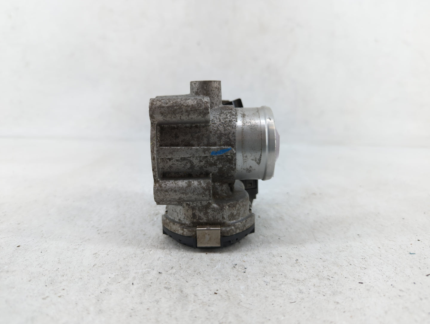 2012-2017 Fiat 500 Throttle Body P/N:0 280 750 568 Fits Fits 2012 2013 2014 2015 2016 2017 OEM Used Auto Parts - Oemusedauto