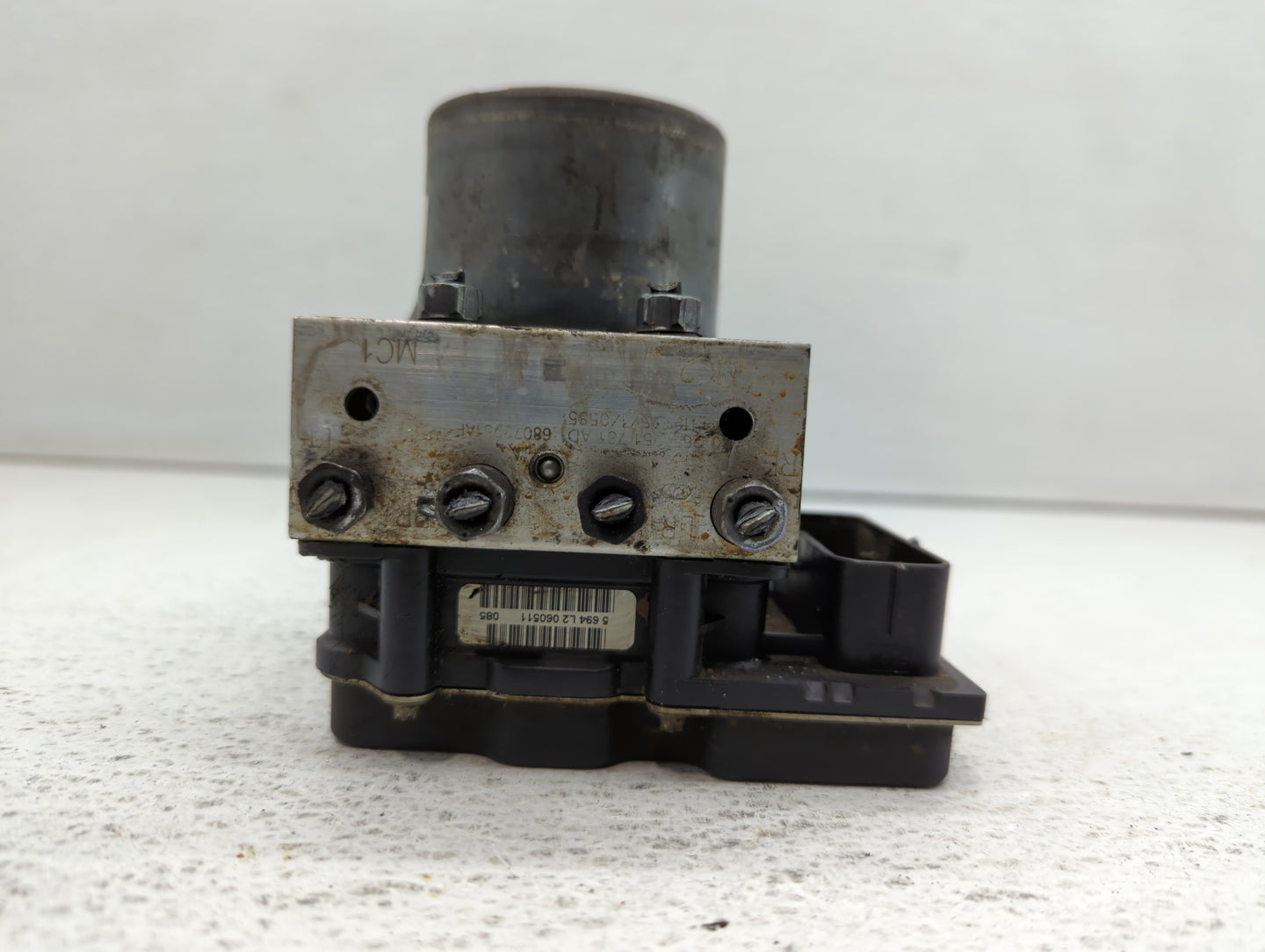 2012-2017 Fiat 500 ABS Pump Control Module Replacement P/N:68073251AF P68073251AG Fits Fits 2012 2013 2014 2015 2016 2017 OE