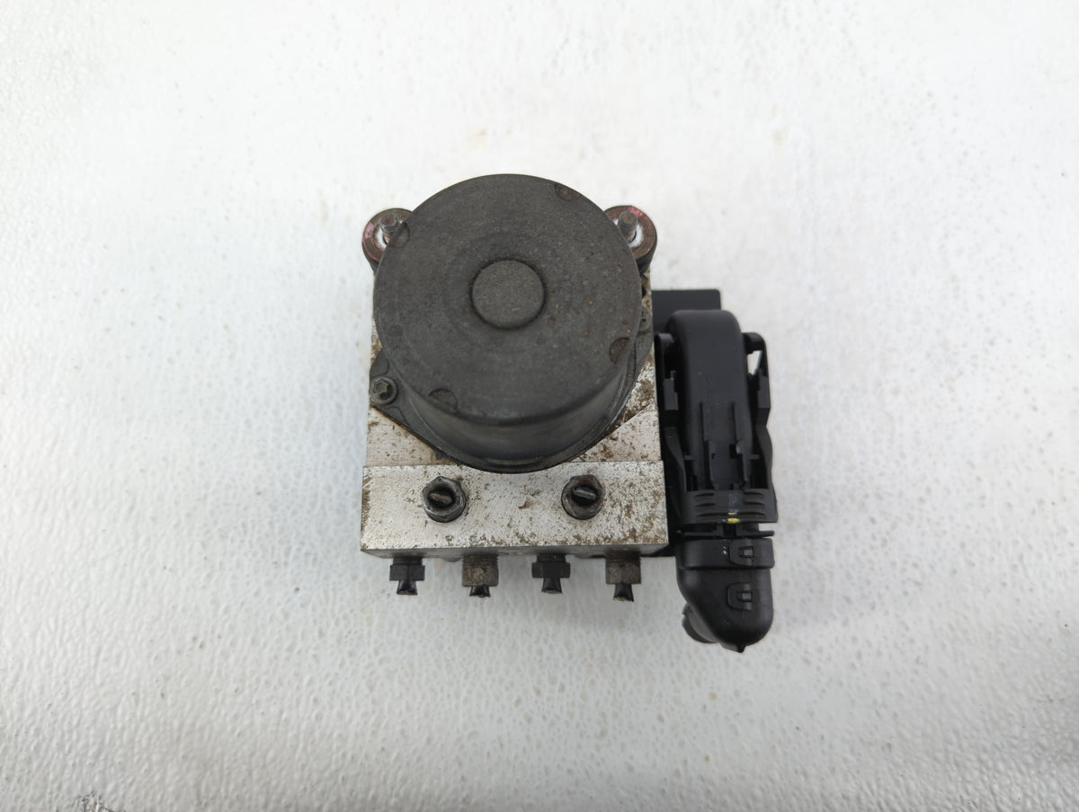 2012-2017 Fiat 500 Anti-Lock Brake ABS Pump Module Actuator OEM P/N:68073351AD Fits Fits 2012 2013 2014 2015 2016 2017 OEM U