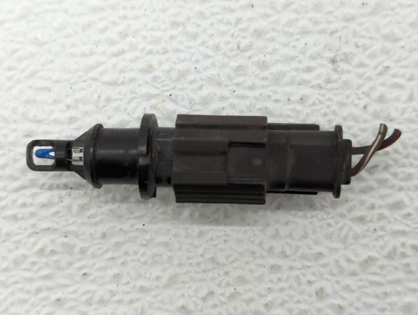 2012-2012 Fiat 500 Mass Air Flow Meter Maf - Oemusedautoparts1.com