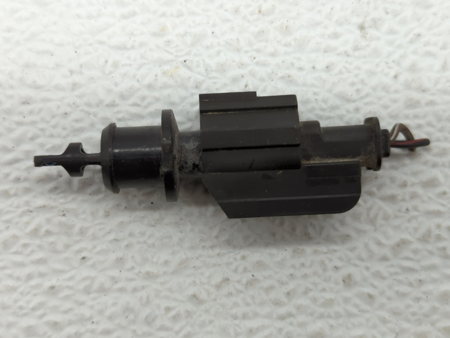 2012-2012 Fiat 500 Mass Air Flow Meter Maf - Oemusedautoparts1.com