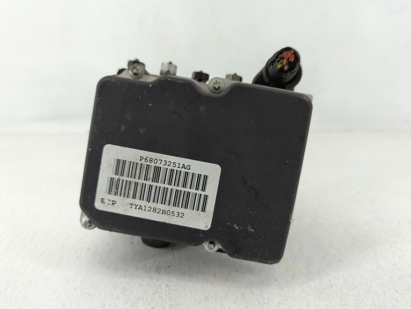 2012-2017 Fiat 500 ABS Pump Control Module Replacement P/N:68073251AG 68073351AD Fits Fits 2012 2013 2014 2015 2016 2017 OEM