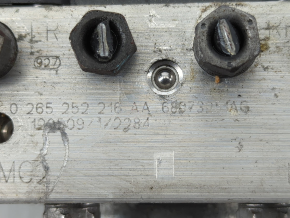 2012-2017 Fiat 500 Anti-Lock Brake ABS Pump Module Actuator OEM P/N:68073251AG 68073351AD Fits Fits 2012 2013 2014 2015 2016
