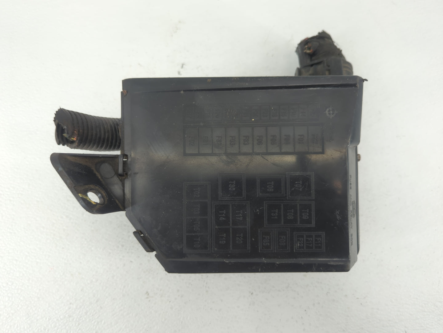 2012-2017 Fiat 500 Fusebox Fuse Box Panel Relay Module P/N:53100999 Fits Fits 2012 2013 2014 2015 2016 2017 OEM Used Auto Pa