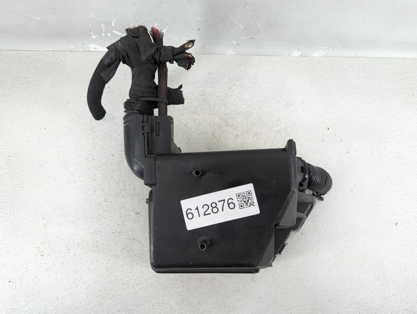 2012-2017 Fiat 500 Fusebox Fuse Box Panel Relay Module P/N:ALFA-A878 Fits Fits 2012 2013 2014 2015 2016 2017 OEM Used Auto P