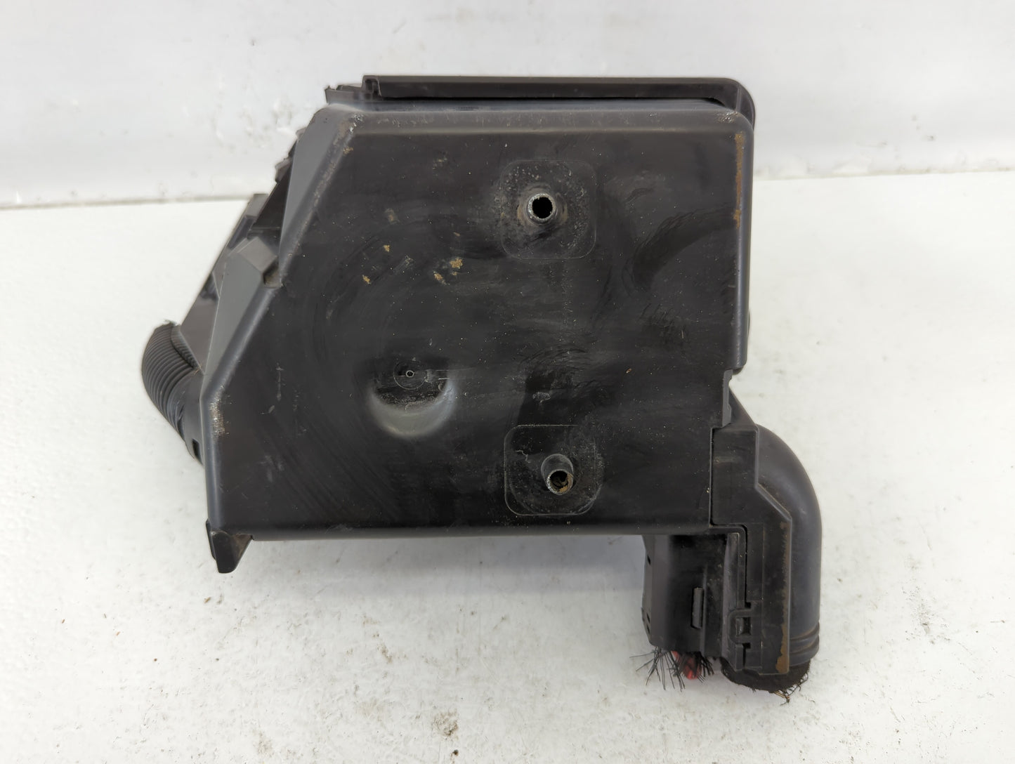 2012-2017 Fiat 500 Fusebox Fuse Box Panel Relay Module P/N:53100999 Fits Fits 2012 2013 2014 2015 2016 2017 OEM Used Auto Pa