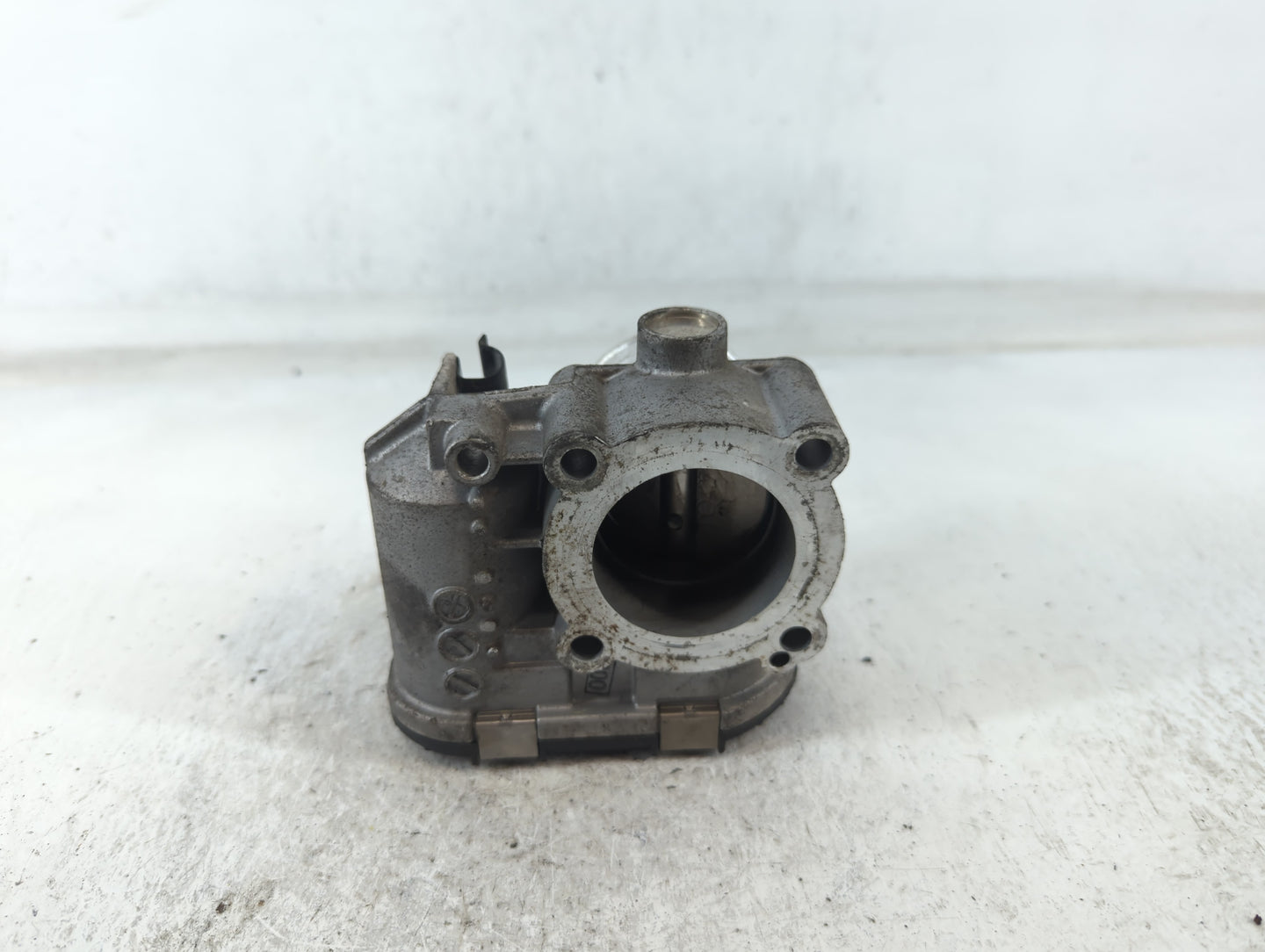 2012-2017 Fiat 500 Throttle Body P/N:0 280 750 568 Fits Fits 2012 2013 2014 2015 2016 2017 OEM Used Auto Parts - Oemusedauto
