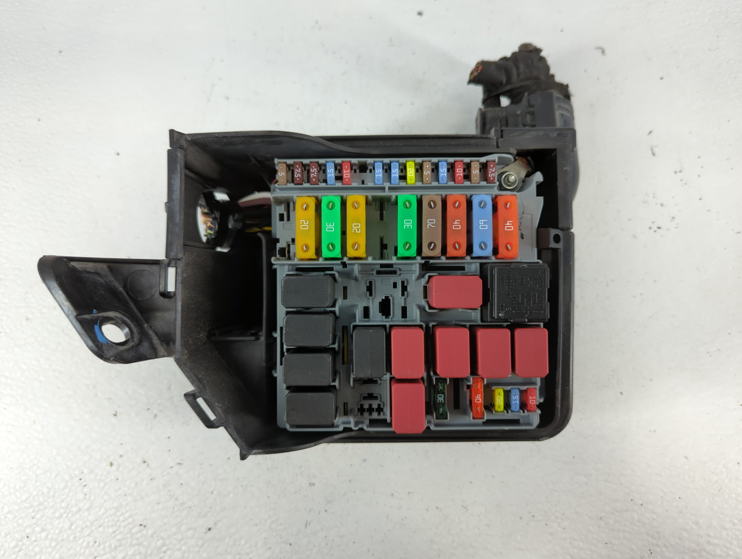 2012-2017 Fiat 500 Fusebox Fuse Box Panel Relay Module P/N:53100999 Fits Fits 2012 2013 2014 2015 2016 2017 OEM Used Auto Pa