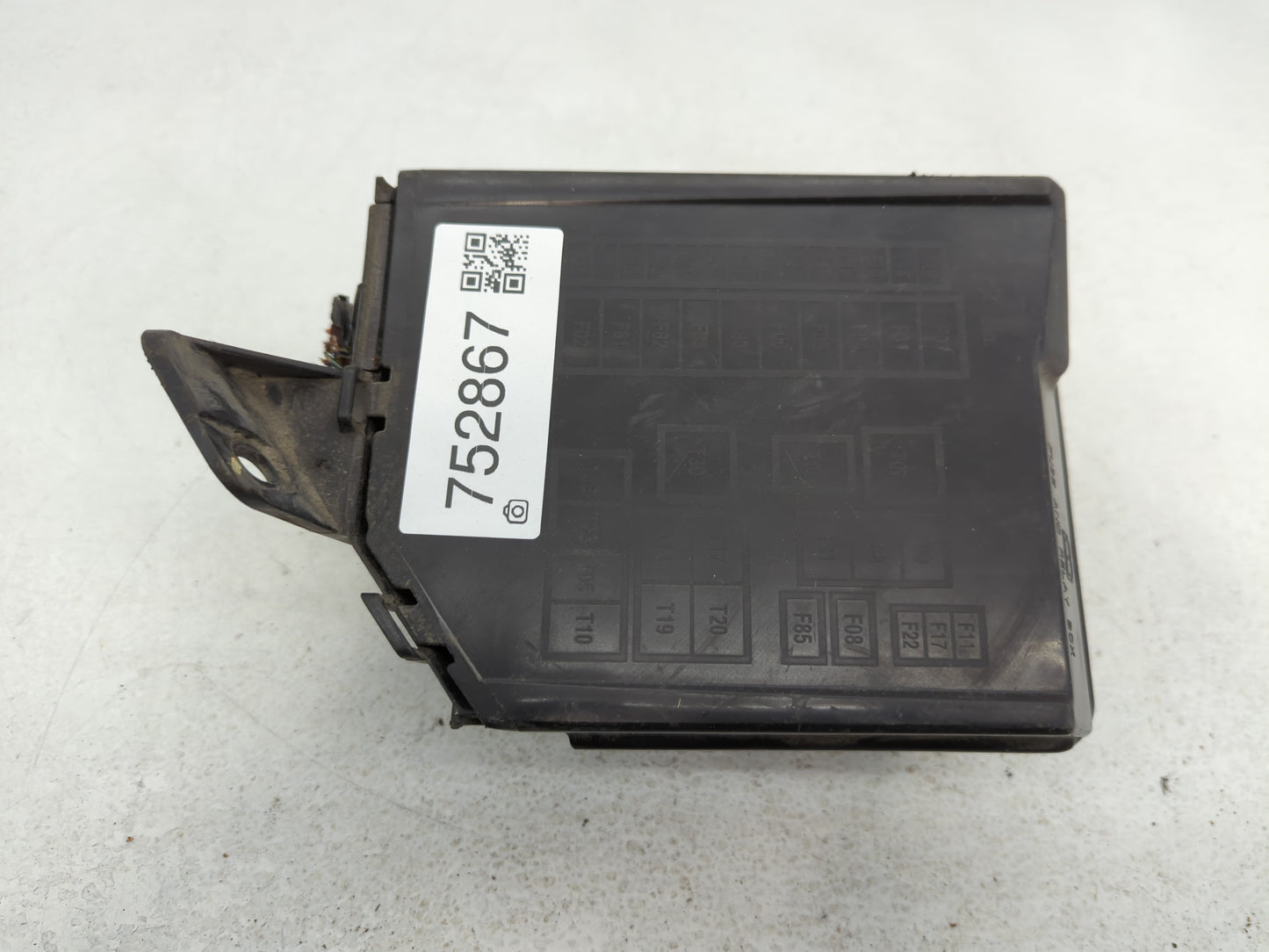2012-2017 Fiat 500 Fusebox Fuse Box Panel Relay Module P/N:53100999 Fits Fits 2012 2013 2014 2015 2016 2017 OEM Used Auto Pa
