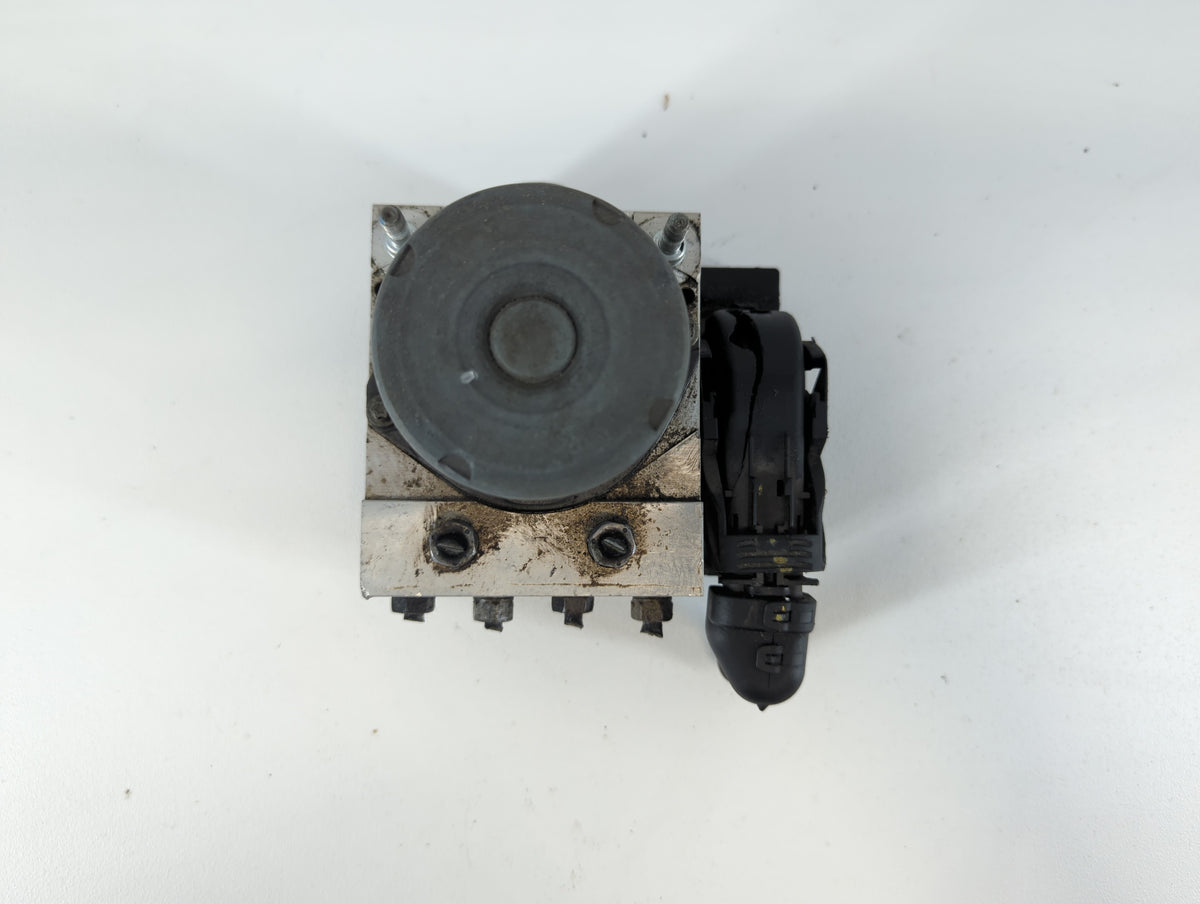 2012-2017 Fiat 500 Anti-Lock Brake ABS Pump Module Actuator OEM P/N:68073251AD Fits Fits 2012 2013 2014 2015 2016 2017 OEM U