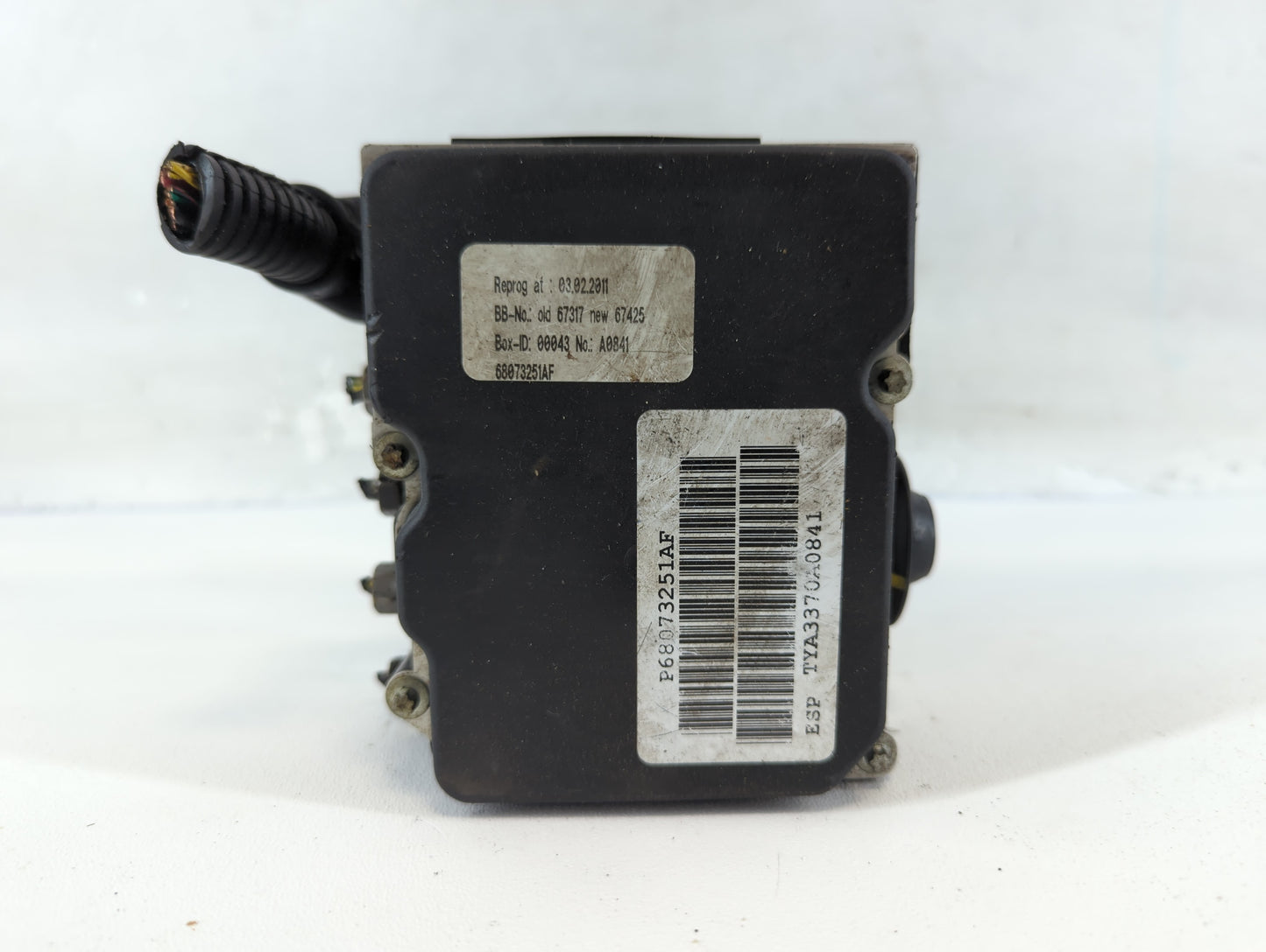 2012-2017 Fiat 500 ABS Pump Control Module Replacement P/N:68073251AD Fits Fits 2012 2013 2014 2015 2016 2017 OEM Used Auto 