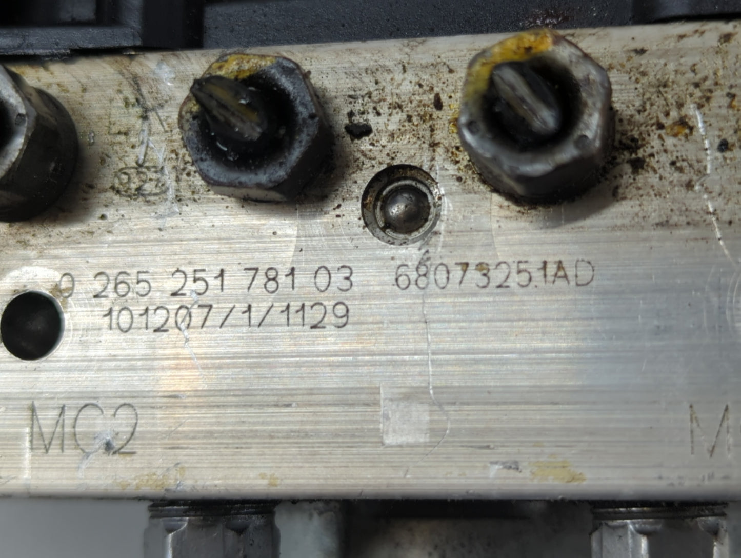 2012-2017 Fiat 500 ABS Pump Control Module Replacement P/N:68073251AD Fits Fits 2012 2013 2014 2015 2016 2017 OEM Used Auto 