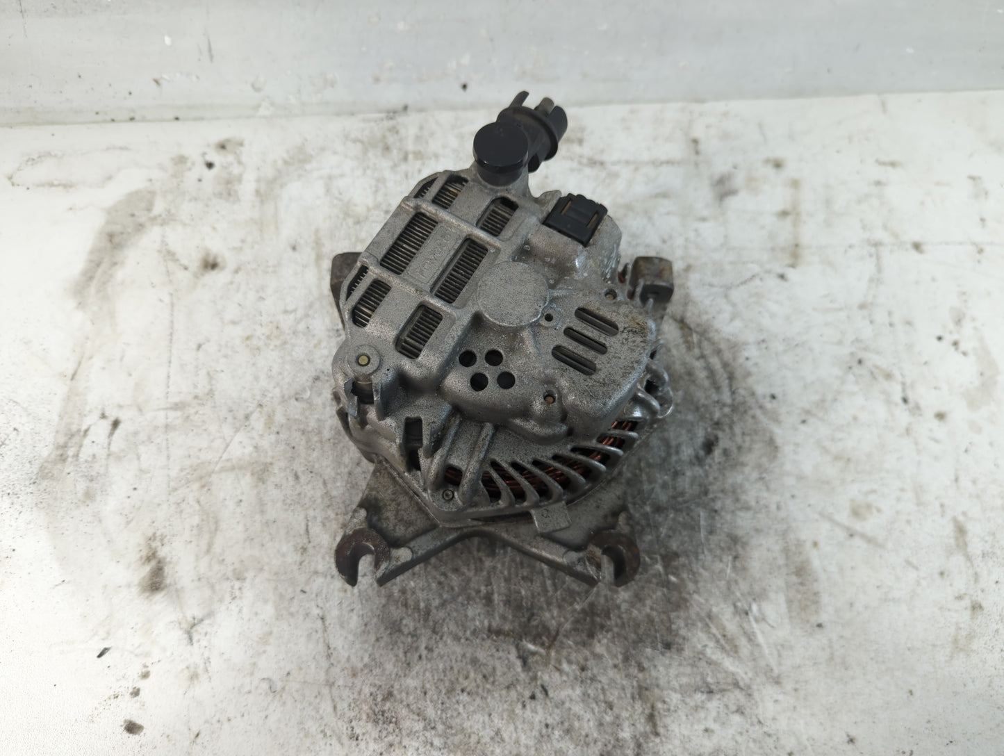 2009-2014 Ford E-150 Alternator Replacement Generator Charging Assembly Engine OEM Fits OEM Used Auto Parts - Oemusedautopar