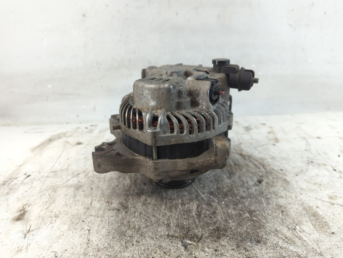 2009-2014 Ford E-150 Alternator Replacement Generator Charging Assembly Engine OEM Fits OEM Used Auto Parts - Oemusedautopar