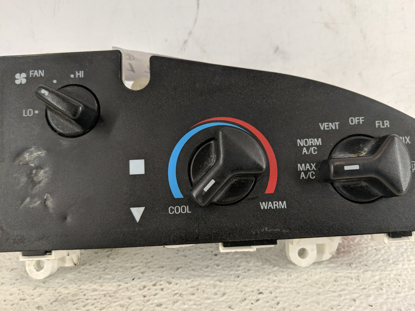 2005-2014 Ford E-150 Climate Control Module Temperature AC/Heater Replacement P/N:XC2H-19C733-AA Fits OEM Used Auto Parts - 