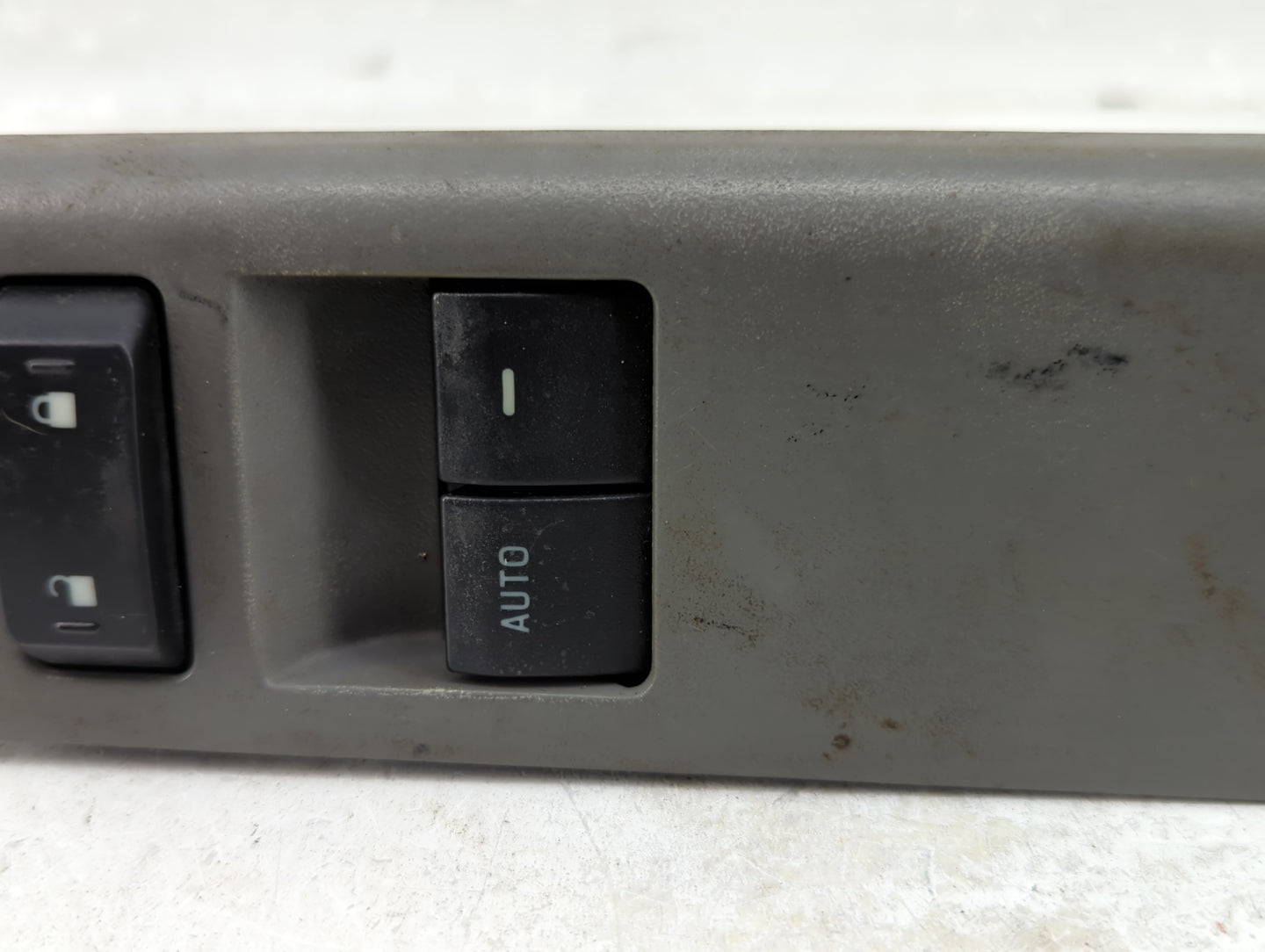 2009-2014 Ford E-150 Master Power Window Switch Replacement Driver Side Left P/N:8C3T-14540-ABW Fits OEM Used Auto Parts - O