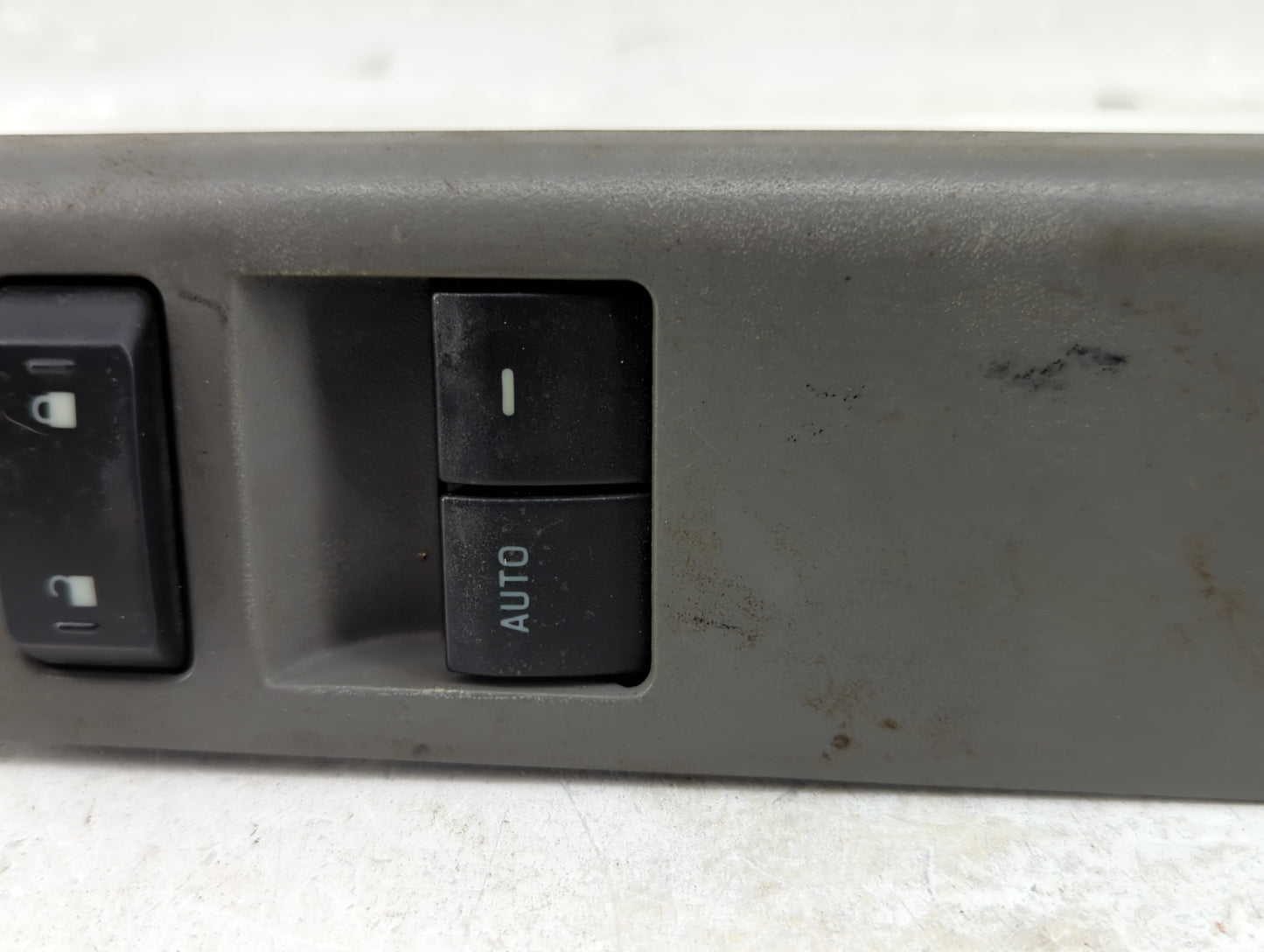 2009-2014 Ford E-150 Master Power Window Switch Replacement Driver Side Left P/N:8C3T-14540-ABW Fits OEM Used Auto Parts - O