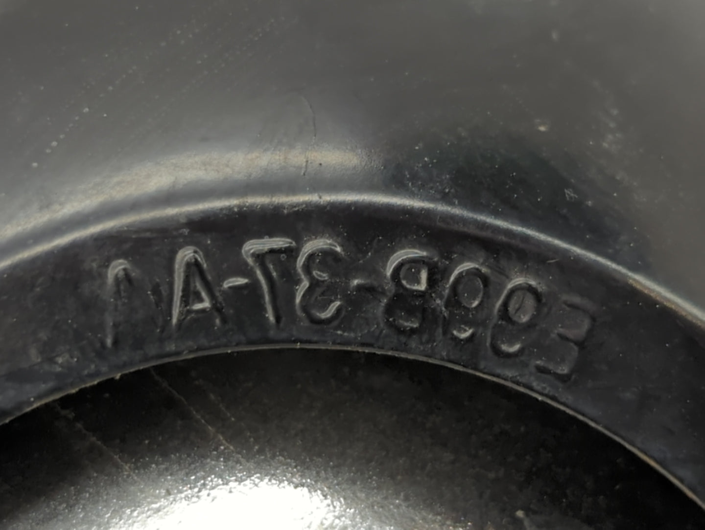 2002-2014 Ford E-150 Driver Left Oem Head Light Headlight Lamp - Oemusedautoparts1.com