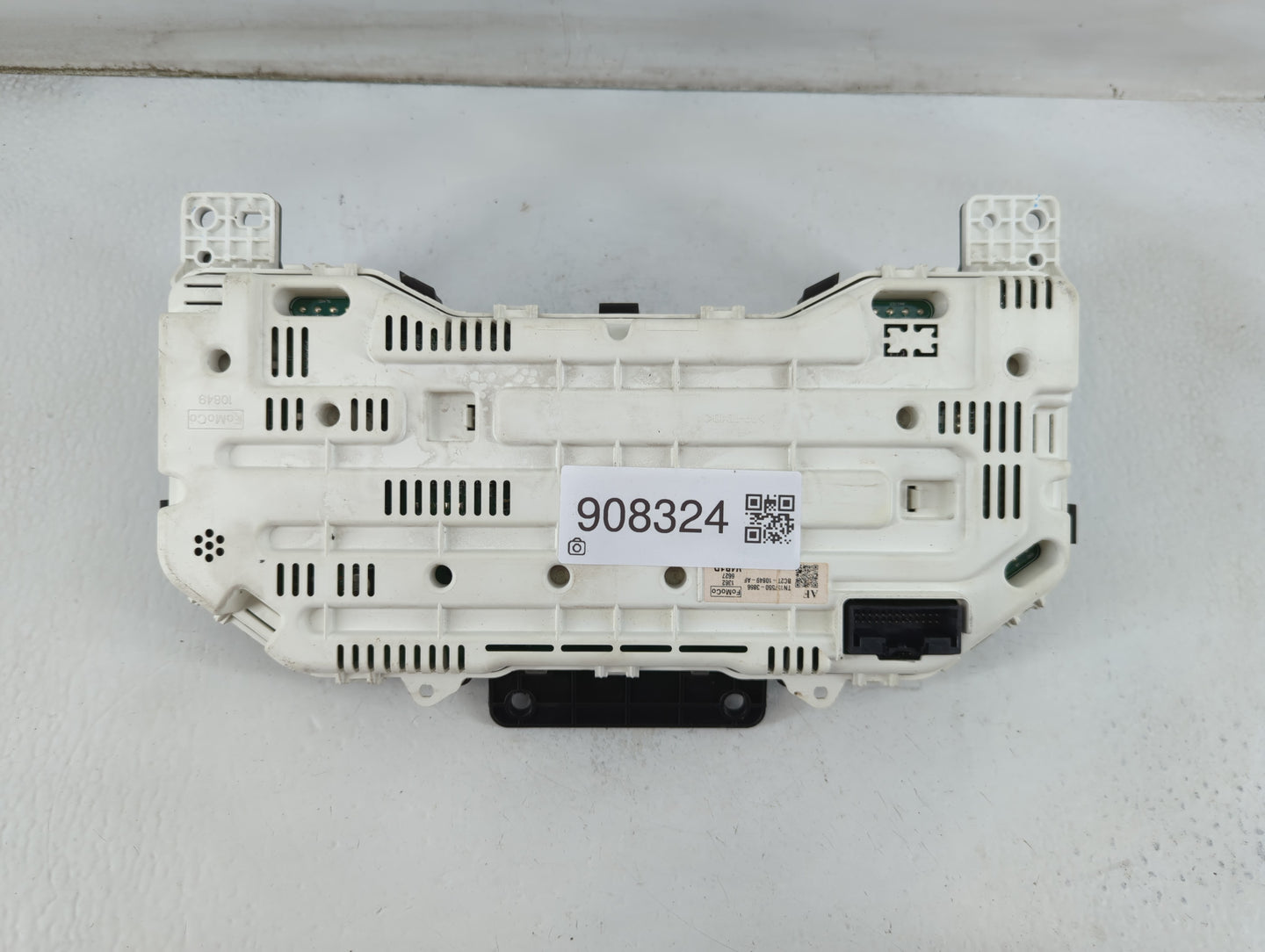 2011-2013 Ford E-150 Instrument Cluster Speedometer Gauges P/N:TN157550-3866 BC2T-10849-AF Fits Fits 2011 2012 2013 OEM Used