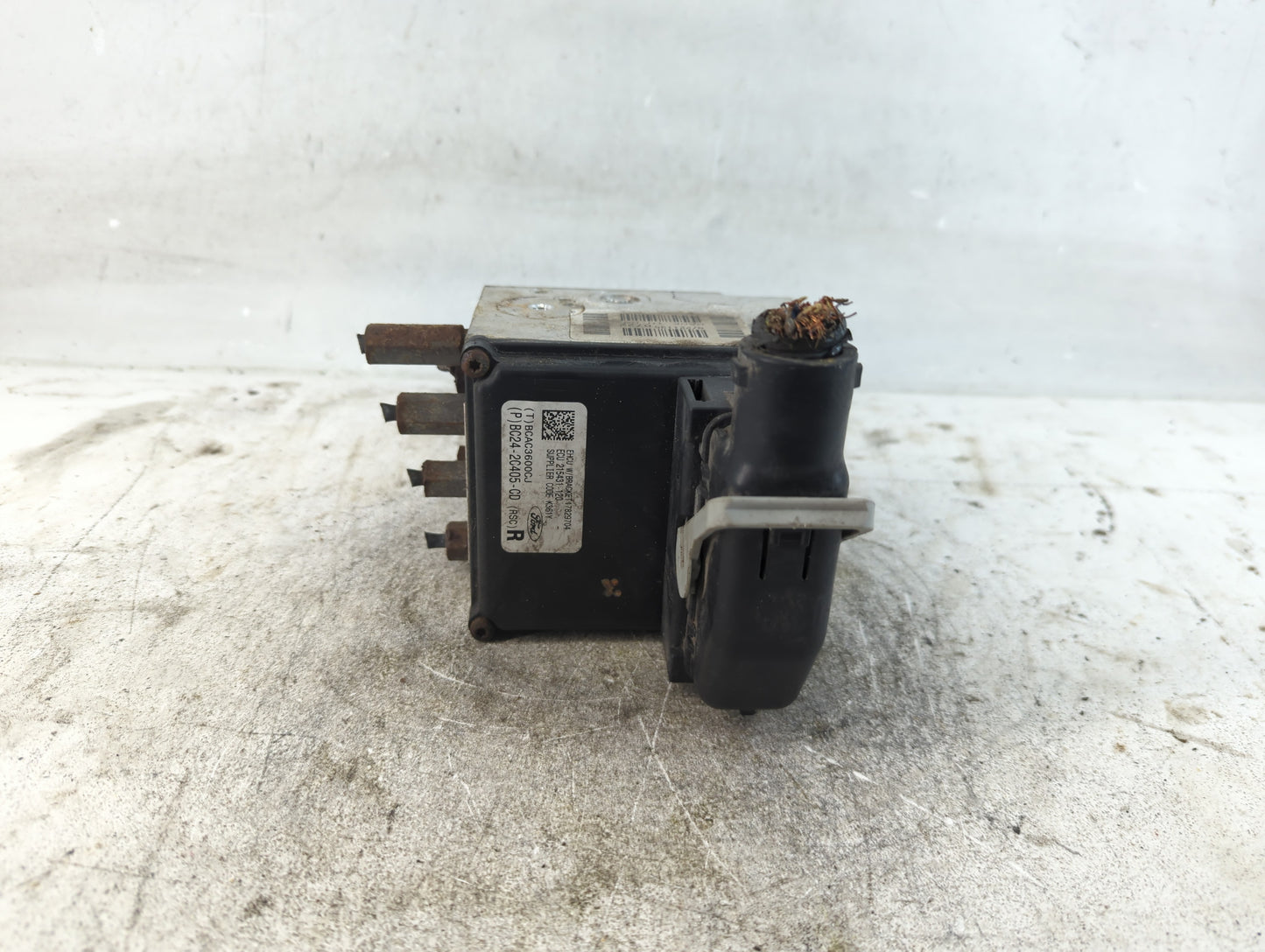 2011-2014 Ford E-250 ABS Pump Control Module Replacement P/N:BC24-2C405-CD Fits Fits 2011 2012 2013 2014 OEM Used Auto Parts