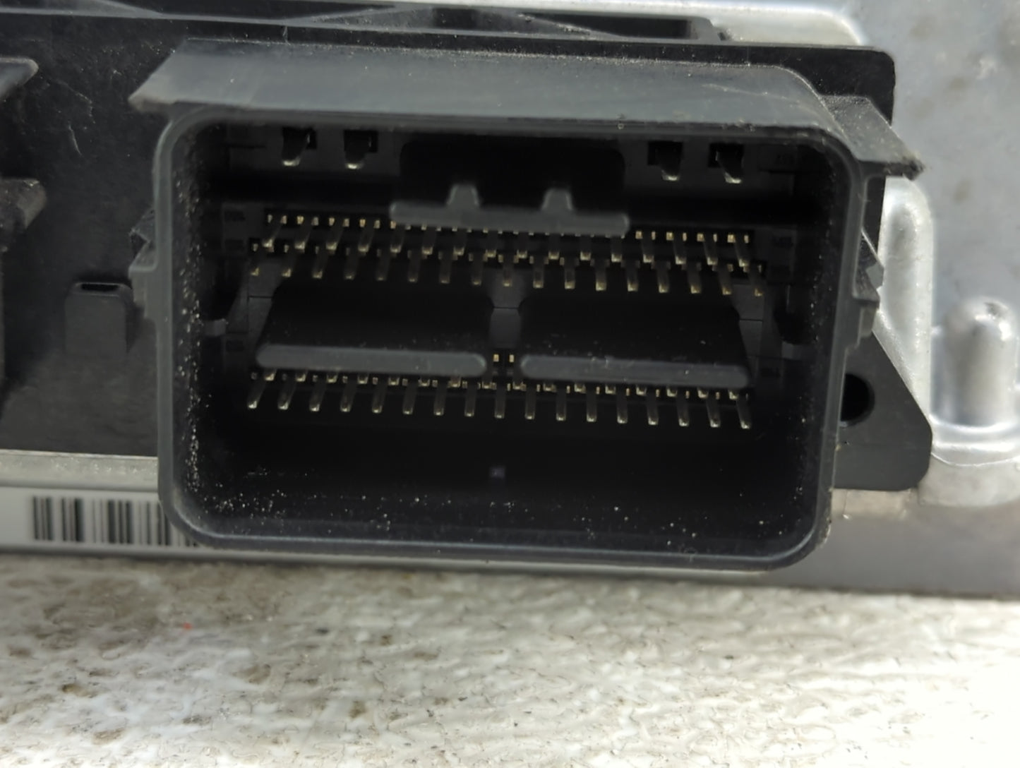 2012 Ford E-350 Super Duty PCM Engine Control Computer ECU ECM PCU OEM P/N:0261S06813 Fits OEM Used Auto Parts - Oemusedauto