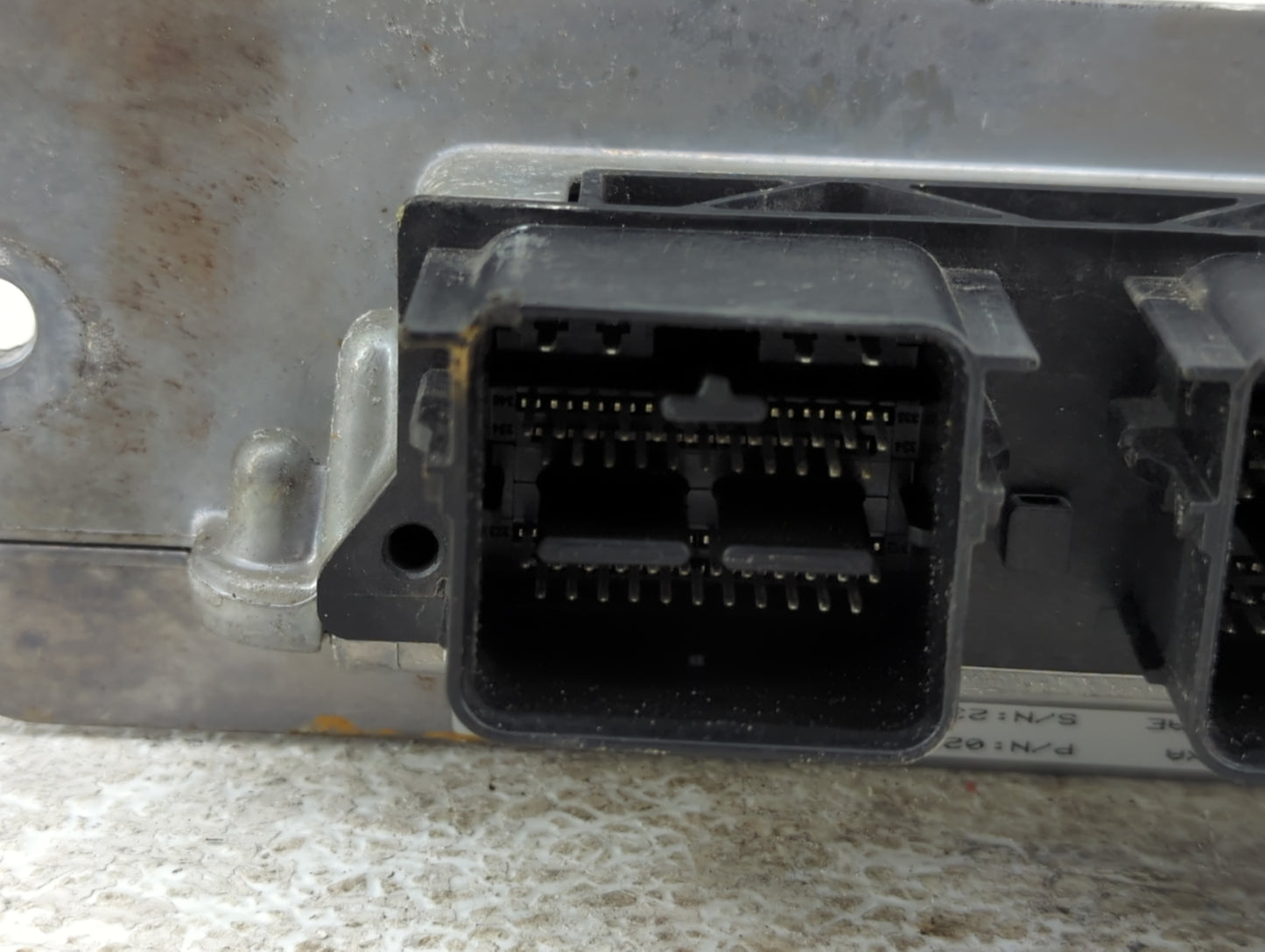 2012 Ford E-350 Super Duty PCM Engine Control Computer ECU ECM PCU OEM P/N:0261S06813 Fits OEM Used Auto Parts - Oemusedauto