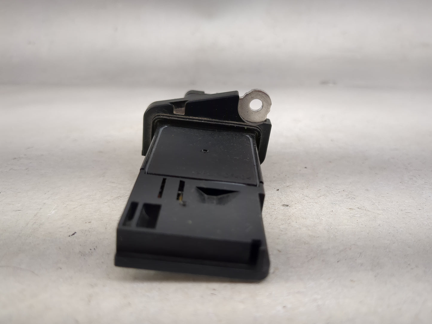 Ford E250 Mass Air Flow Meter Maf 1485695 - Oemusedautoparts1.com