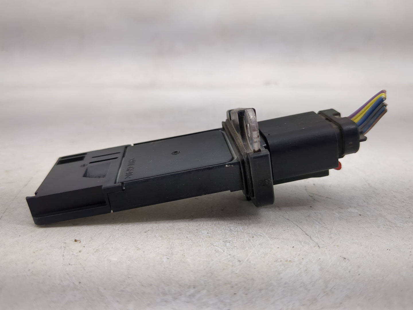 Ford E250 Mass Air Flow Meter Maf 1486459 - Oemusedautoparts1.com