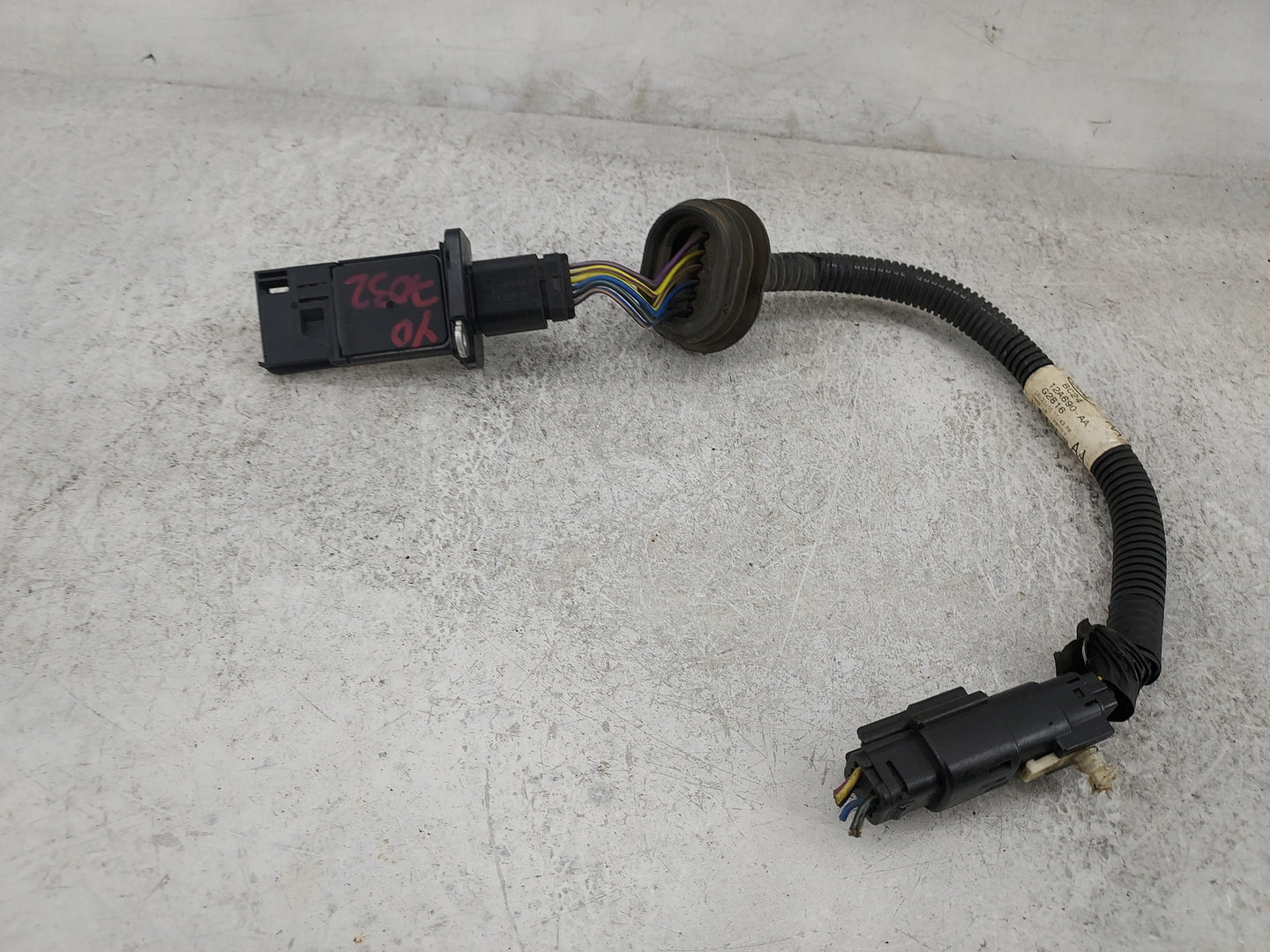 Ford E250 Mass Air Flow Meter Maf 1489957 - Oemusedautoparts1.com