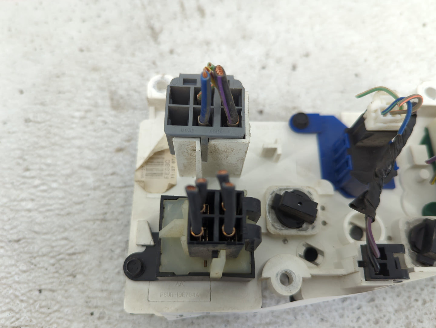 2012 Ford E350 Climate Control Module Temperature AC/Heater Replacement Fits OEM Used Auto Parts - Oemusedautoparts1.com