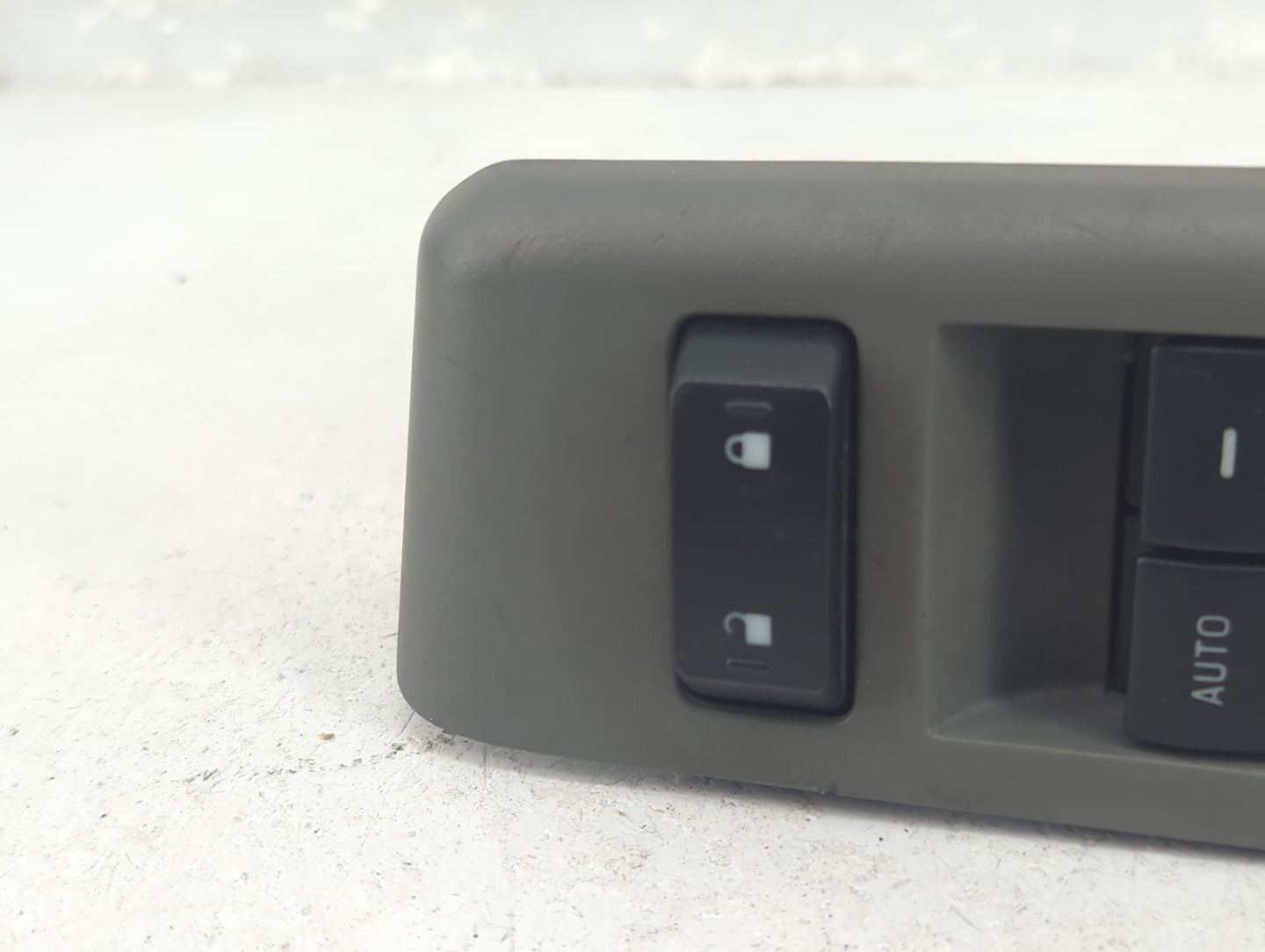 2012 Ford E350 Master Power Window Switch Replacement Driver Side Left P/N:8C3T-14540-ABW Fits OEM Used Auto Parts - Oemused