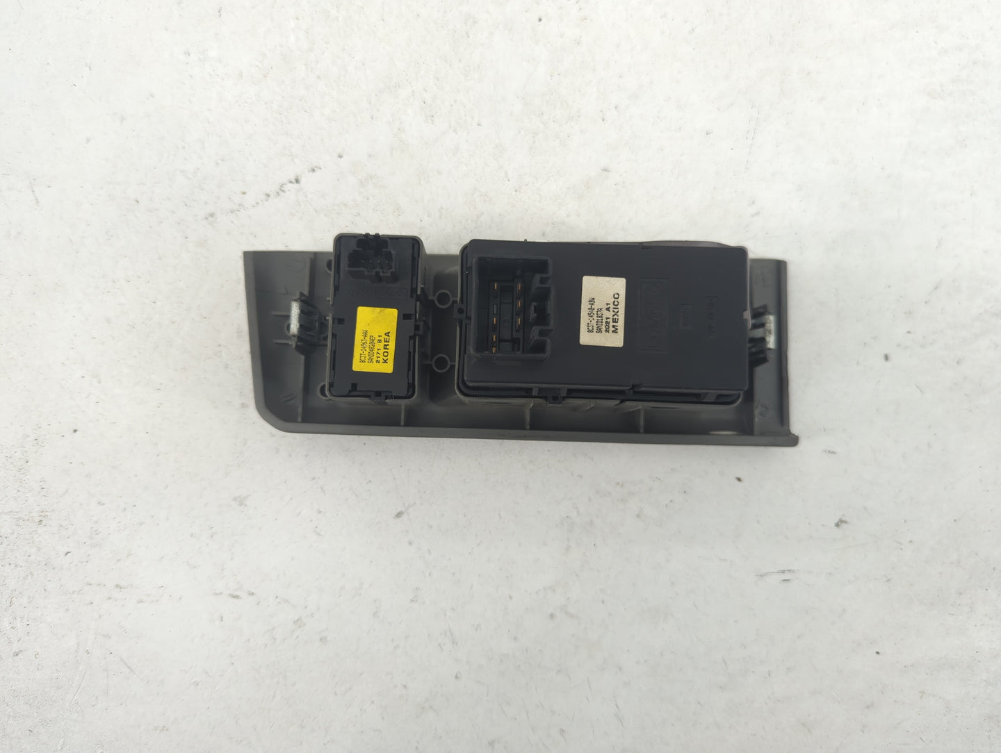 2012 Ford E350 Master Power Window Switch Replacement Driver Side Left P/N:8C3T-14540-ABW Fits OEM Used Auto Parts - Oemused