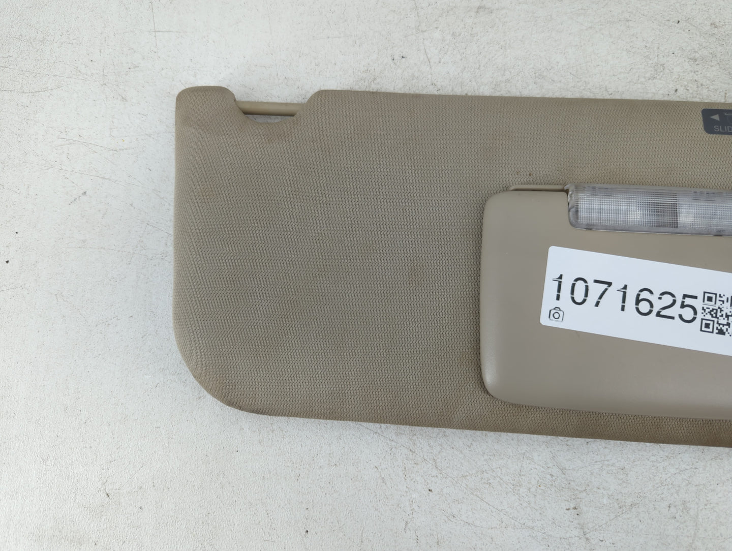 2011-2014 Ford Edge Sun Visor Shade Replacement Passenger Right Mirror Fits Fits 2011 2012 2013 2014 OEM Used Auto Parts - O